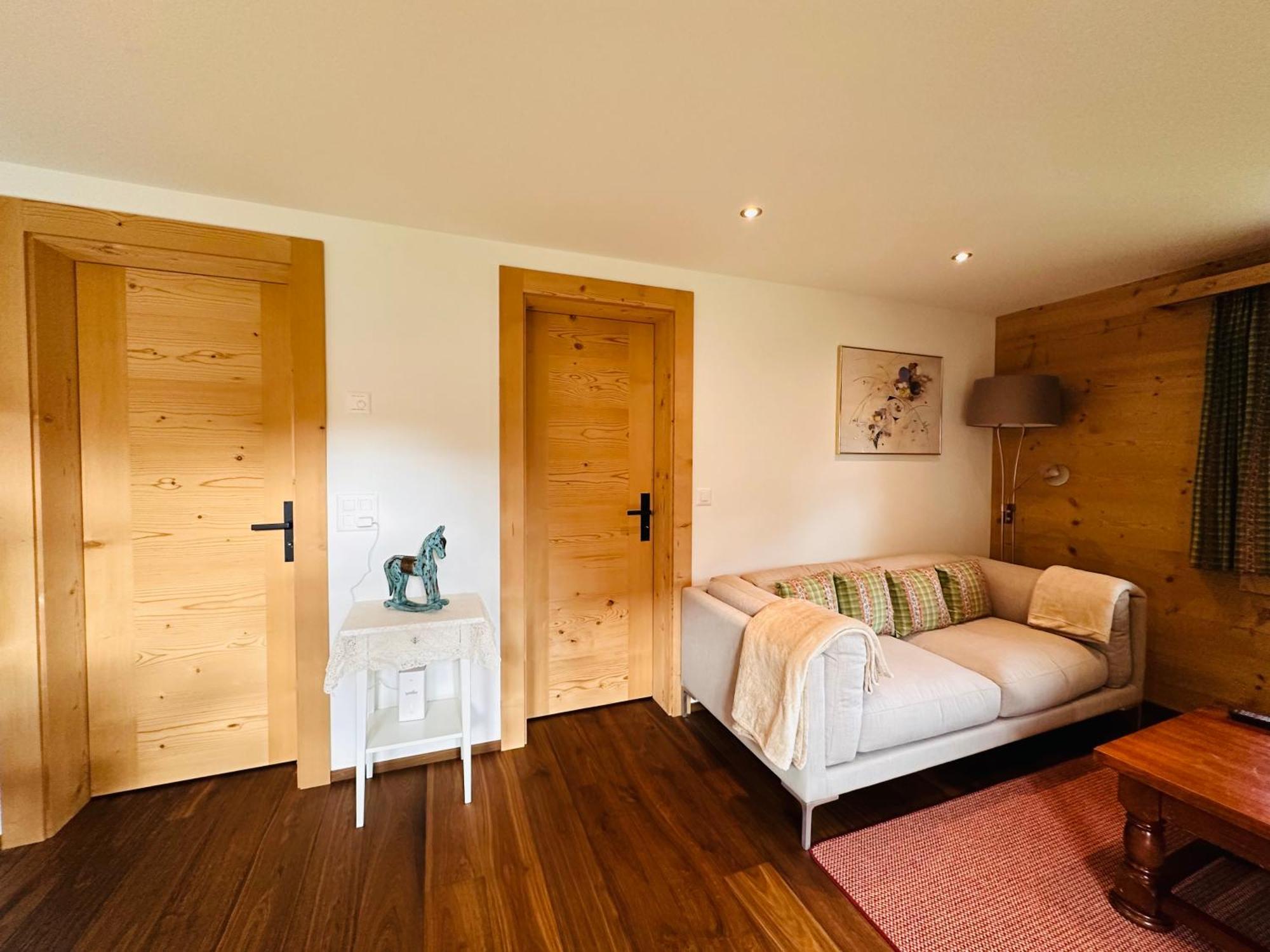 Chalet Solaria 2 Bedrooms With Mountain And Garden View Zweisimmen Exteriör bild